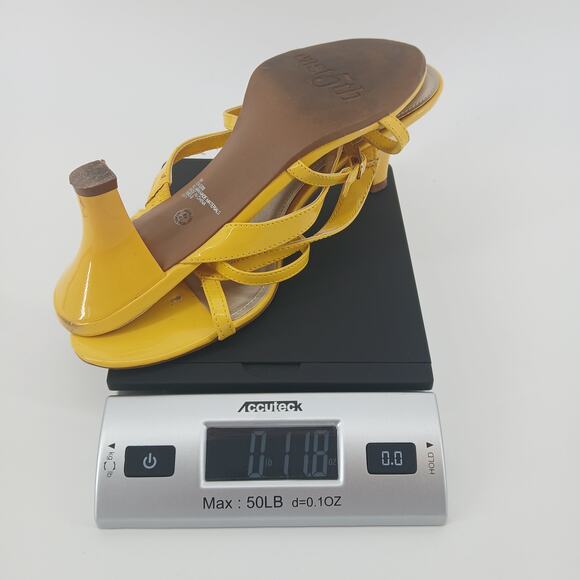 East 5th Yellow Patent Y2K Strappy Heel Sandals Womens 8M Preppy Chic Bold Retro - Picture 9 of 9